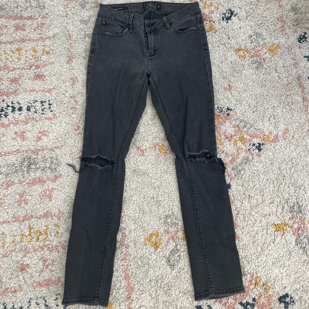 Lucky Brand Black jeans size 4/27